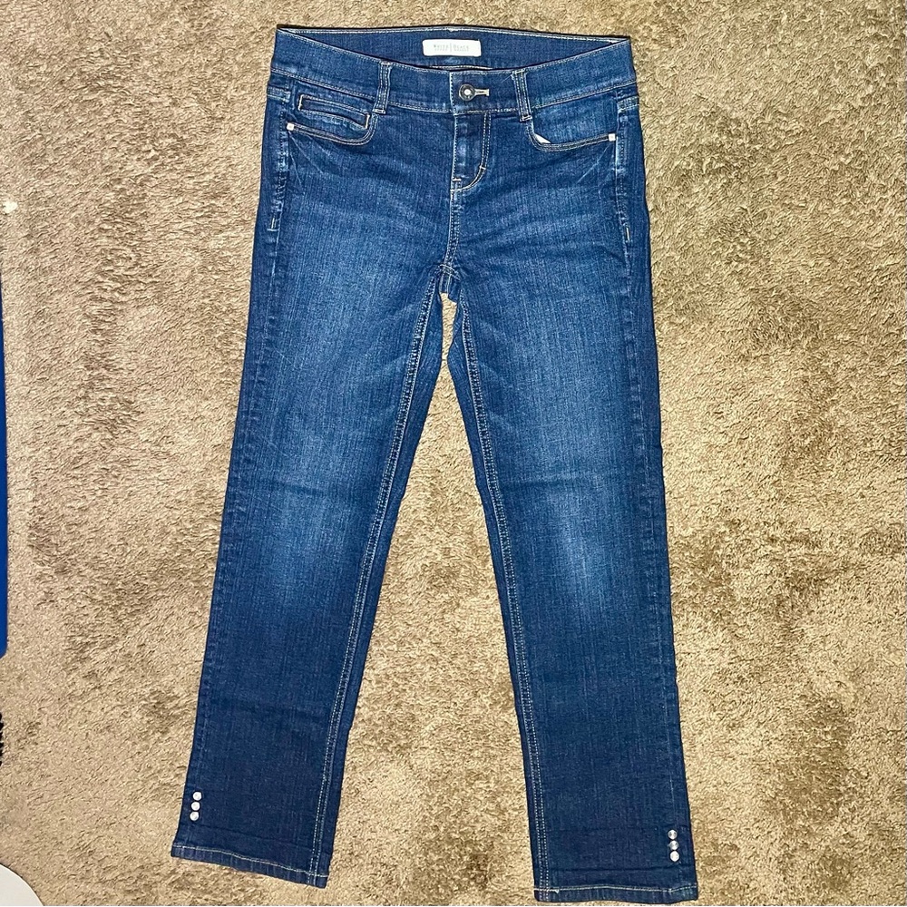 WHITE HOUSE BLACK MARKET
NOIR CROP LEG SIZE 0 BLUE JESNS EMBELLISHING ON ANKLE